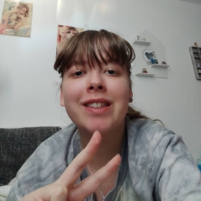 Leni, Babysitter in Bad Nenndorf