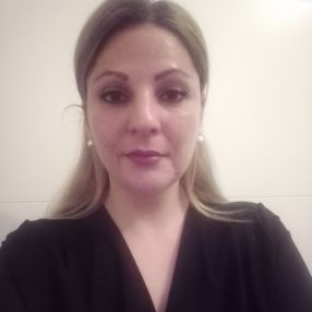 Vanessa, Babysitter in Weil
