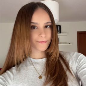 Letizia, Babysitter in Bad Vilbel