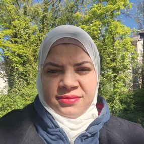 Ebtsam, Babysitter in Pfarrkirchen