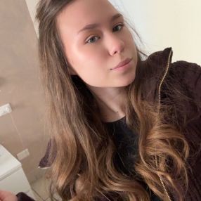 Tania, Babysitter in Bornheim
