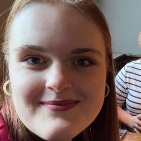 Jennifer, Babysitter in Buxtehude