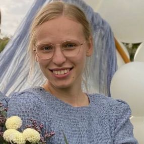 Esther, Babysitter in Schorndorf
