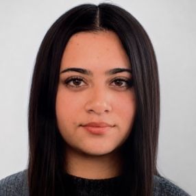 Dina, Babysitter in Dortmund