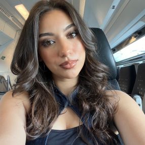 Dua, Babysitter in Troisdorf