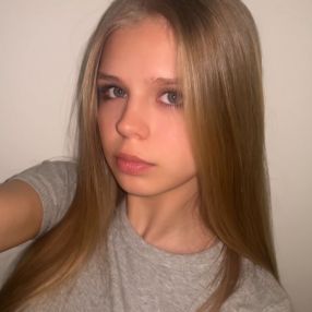 Vlada, Babysitter in Geseke