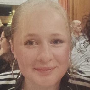 Amelie, Babysitter in Brackenheim