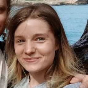 Carolin, Babysitter in Frankfurt am Main