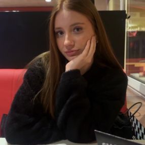 Leonie, Babysitter in Vettweiß