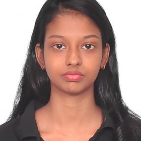 Dharani, Babysitter in Schwandorf