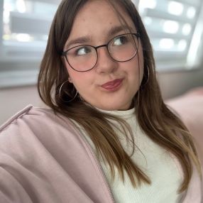 Lena, Babysitter in Hohen Neuendorf