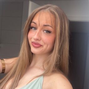 Janka, Babysitter in Gerlingen