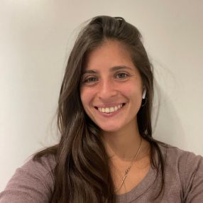 Eliana, Babysitter in Mannheim