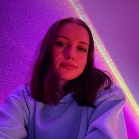 Emily, Babysitter in Leonberg