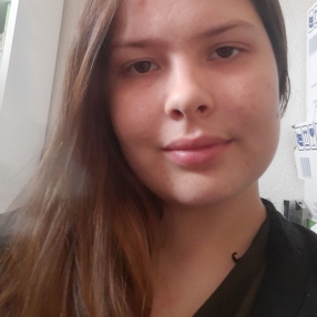Leonie, Babysitter in Brandenburg an der Havel