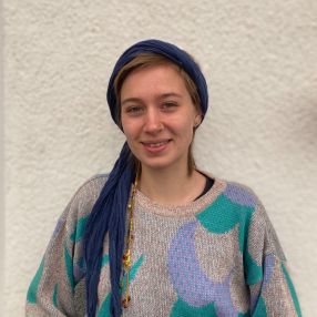 Anzhelika, Babysitter in Bornheim