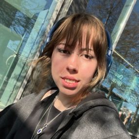 Natasha, Babysitter in München