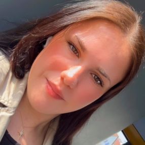 Angelica, Babysitter in Schwieberdingen