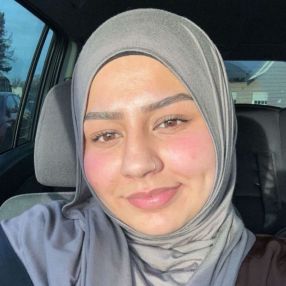 Melike, Babysitter in Hückelhoven