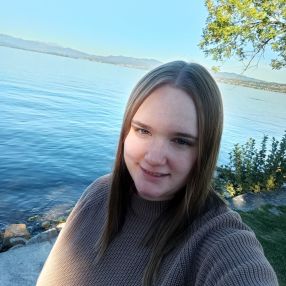 Chiara Lynn, Babysitter in Mönchengladbach