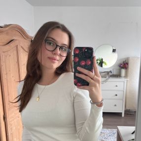 Anneke, Babysitter in Bielefeld