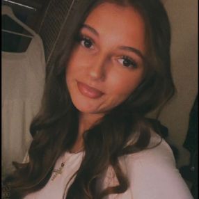 Leonie, Babysitter in Kamp-Lintfort