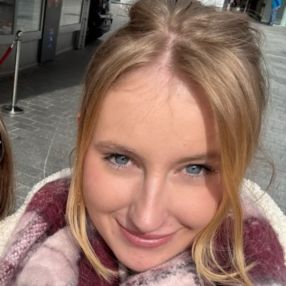 Vanessa, Babysitter in Nauheim