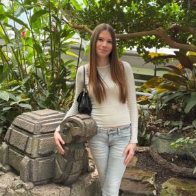 Madita, Babysitter in Stadthagen