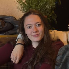 Annika, Babysitter in Essen