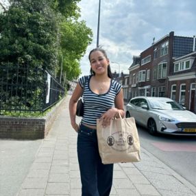 Alina, Babysitter in Dortmund