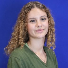 Jasmin, Babysitter in Bad Abbach