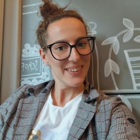 Jelena, Babysitter in München