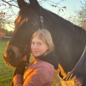 Finja, Babysitter in Langwedel