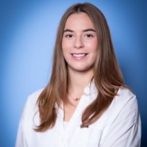 Finya, Babysitter in Düsseldorf