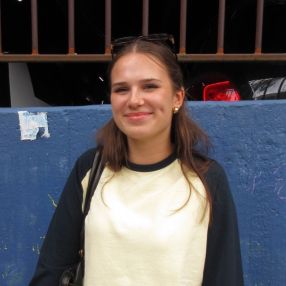 Laura, Babysitter in Rheinbach