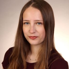Alina, Babysitter in Hoppegarten