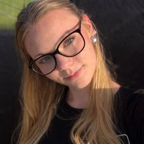 Hannah, Babysitter in Flensburg
