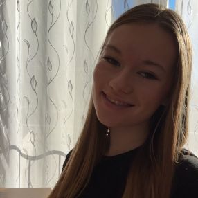 Jana, Babysitter in Königsbrunn