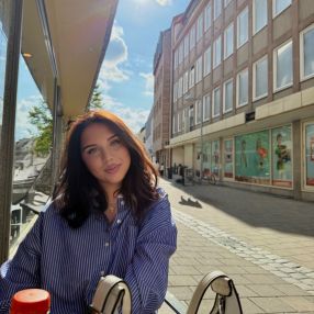 Sarah, Babysitter in Schwabach