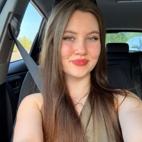 Nicole, Babysitter in Herford