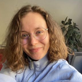 Jasmin, Babysitter in Gießen