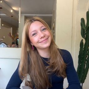 Eva, Babysitter in Grevenbroich