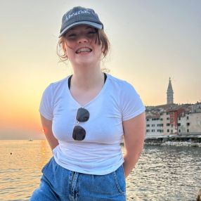 Livia, Babysitter in Augsburg