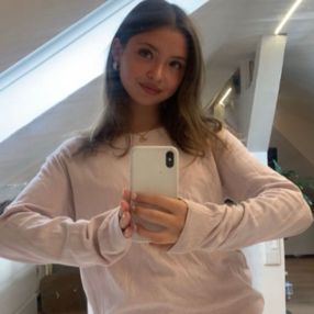 Lucia, Babysitter in Erbach