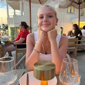 Hannah, Babysitter in Aurich