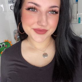 Michelle, Babysitter in Schwerin