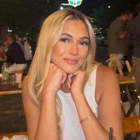 Morena, Babysitter in Leonberg