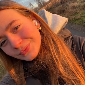 Lina, Babysitter in Kaarst