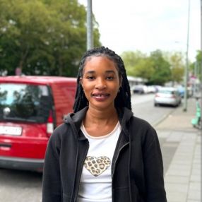 Zein, Babysitter in Essen