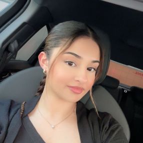 Salma, Babysitter in Leverkusen